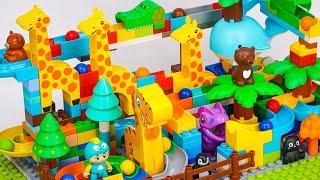 Satisfying Building Blocks Marble Run ASMR | A block-built coaster filled with giraffes