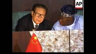 Chinese President Jiang Zemin meets Obasanjo