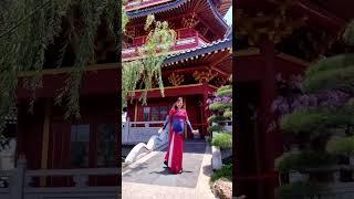 Xiao Na 笑纳 Chinese Dance