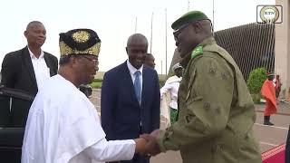 NigerBeninArrivée à Niamey des deux anciens présidents du Bénin Nicephore Soglo et Boni Yay