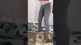 Goyang2hot di kamar,sendirian.