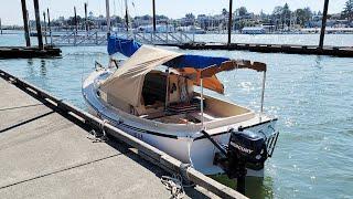 Overnight sail Com-Pac Sun Cat 17 gaff rigged catboat sailboat pocket cruiser Columbia river