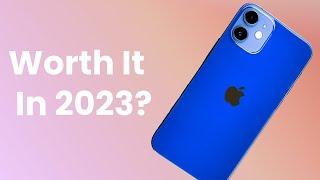 The mini King - iPhone 12 mini - Worth it in 2023? (Real World Review)