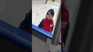 Тренера не догнать. Можно в меня снежком )) Арсений Плющенко ,3 года, играет  с тренером на льду.