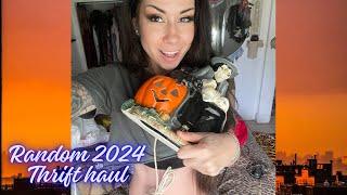 ASMR soft spoken thrift haul. Crinkling, tapping, whispers. Show & tingle. Casual chit chat. Lofi