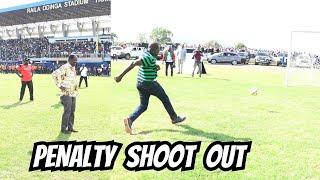 KALI: See President Ruto, Raila Odinga competing in penalty shoot out during Genowa Governor's cup!!