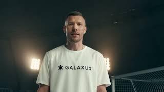 Poldi scrollt auf Galaxus