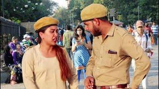 बीच सड़क पे  || Hurrrh || New Comedy Video 2019 ||