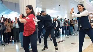 Flash Mob at Dubai Airport | Mariyam Kisat & team |Dance| Surprise Dance |#reels #youtube #bollywood