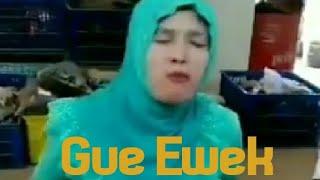 kumpulan video lucu Emak Emak Latah Lucu? gua Ewek Lohhh  kelakuan warga +62