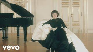 Mireille Mathieu - Mes Classiques Album Presentation (Making of)