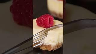 Classic Baked Mini Cheesecake in just 15 Minutes! Egg and Eggless recipes