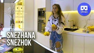 VR180 3D. Snezhana Snezhok funny looking around the new kitchen