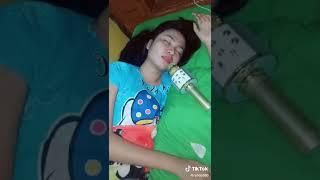 #tiktokindonesia kocak ngerjain cewek cantik lagi tidur - kelakuan Tiktoker indonesia