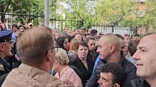 Косовска Митровица   протести због хапшења српских младића