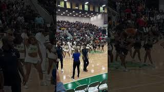 Hampton University Hoor’ah Vs Norfolk University Cheerleader BATTLE   #hbcu #hampton #nsu