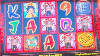 Massive jackpot at Muckleshoot casino!  Vegas needs to add this game!