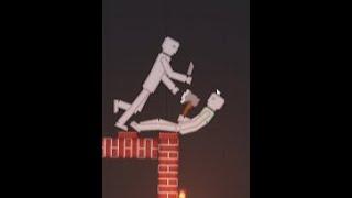 People fight on buildings 1#