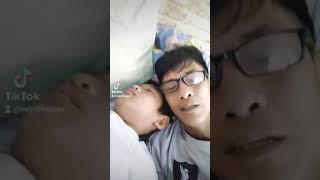 BANGUNIN ADEK TIDUR, SUSAH BANGET