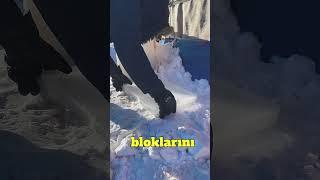 Bu adam buzdan bir buzdolabı yaptı