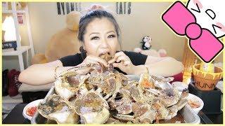 SOY SAUCE MARINATED RAW CRAB (간장게장) | MUKBANG