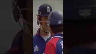 Beautiful oldschool cover drive, great to watch and hear 