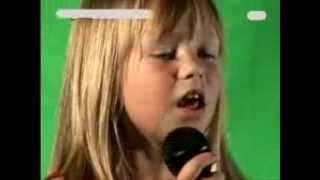 Connie Talbot - I Will Always Love You - Funny Moment 2008