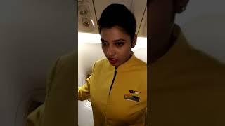 Jet Airways Airhostess smuggle Foreign Currency from Hong Kong