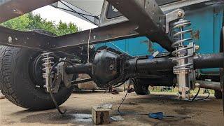 F100 Outcast Autoworks 4 Link & Panhard Bar Installation Part 1