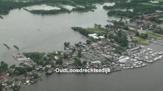 Helikopter rondvlucht boven de Loosdrechtse plassen (FULL HD)