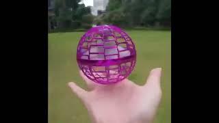 Buy Now! velvet-vault.odoo.com #flying #spinner #flyingspinnerball #buynow #ball #cooltech