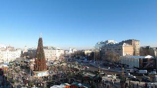 2021-12-26 Christmas downtown Kyiv walk: St Sophia, Mykhailivskyi Cathedral, Office of President