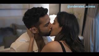 Ananya Pandey Kissing Scenes in Gehraiyan