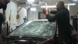 Gadget Geeks behind the scenes - Rory and Colin smash up a car