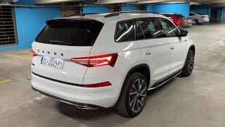 SKODA Kodiaq Sportline 2022 at night - Matrix LED lights, AMBIENT lights & digital cockpit views