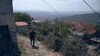 Fshati që pret me sytë nga qielli - Shqipëria Tjetër