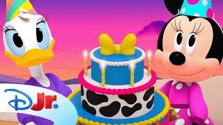 Minnie's Bow-Toons: Camp Minnie ️ | Birthday Boat Bash  | @disneyjr​