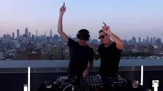 Cosmic Gate - Out of Reach (Cristoph & Yotto ft. Sansa) Live from New York