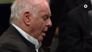 Debussy  Clair de lune  Daniel Barenboim