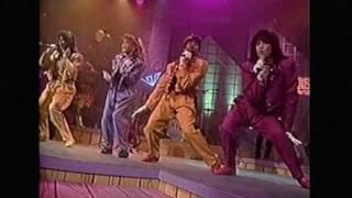 KIDS Incorporated - Everybody Have Fun Tonight (Live Look Partial Remaster)