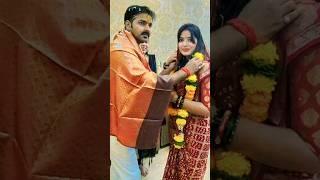 Pawan Singh wife with his Jyoti Singh #pawansingh #bhojpuri #ytshorts #shorts #couple