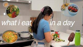 What I Eat In a Day *living alone*  simple home cooked meals, how to stay fit, easy healthy recipes