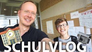 IN DER SCHULE VLOGGEN! Lehrer nimmt Kamera! #10k - Daily Vlog 21