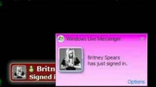 Britney Spears Using MSN !! Sighning Into Windows Live Messenger !!