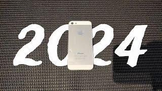 iPhone 5 Review in 2024 | Still worth it?