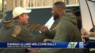 Around 5,000 Bucks fans welcome Damian Lillard to Milwaukee