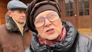 This old Russian couple is revolution-ready, said they have nothing to lose