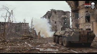 Ukraine War - Marines & Militmans approach Hotel Azov - WAR POV - Andrey Filatov