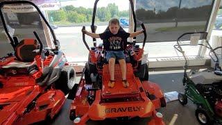 Kids and Lawnmower Videos | Lawnmowers & Zero-Turn / Stand-on Mowers / Tractors