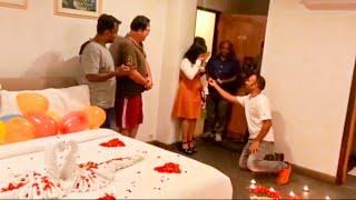 THE BEST MARRIAGE PROPOSAL EVER IN OUR FIRST DAY MEETING